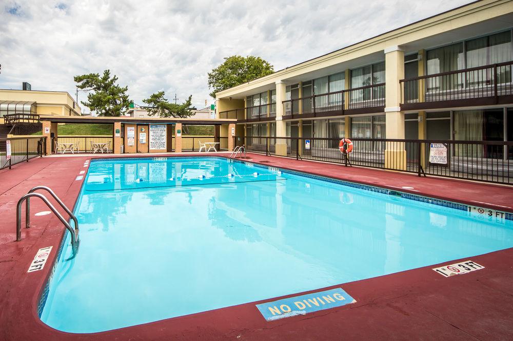 Quality Inn Ponca City Route 77 Exterior photo