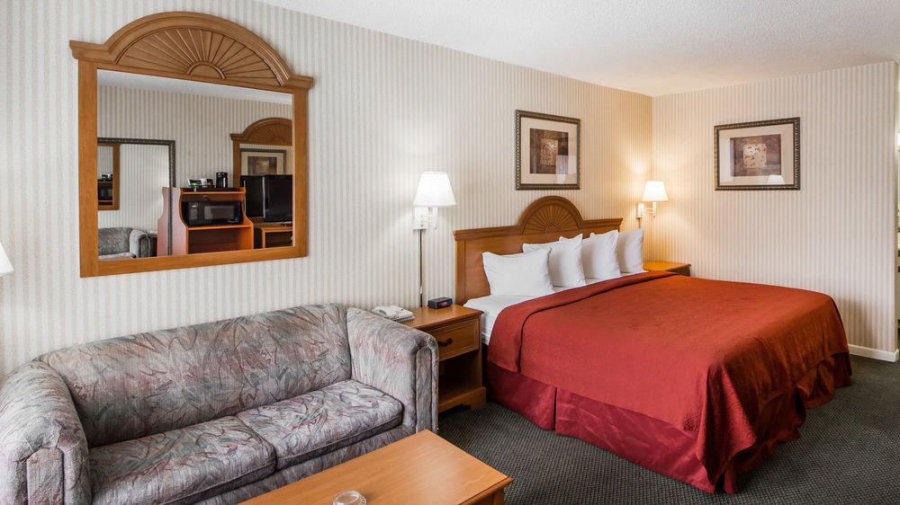 Quality Inn Ponca City Route 77 Exterior photo