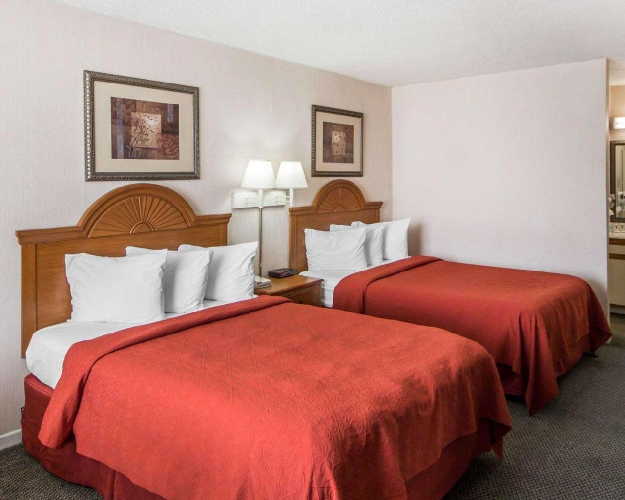 Quality Inn Ponca City Route 77 Exterior photo