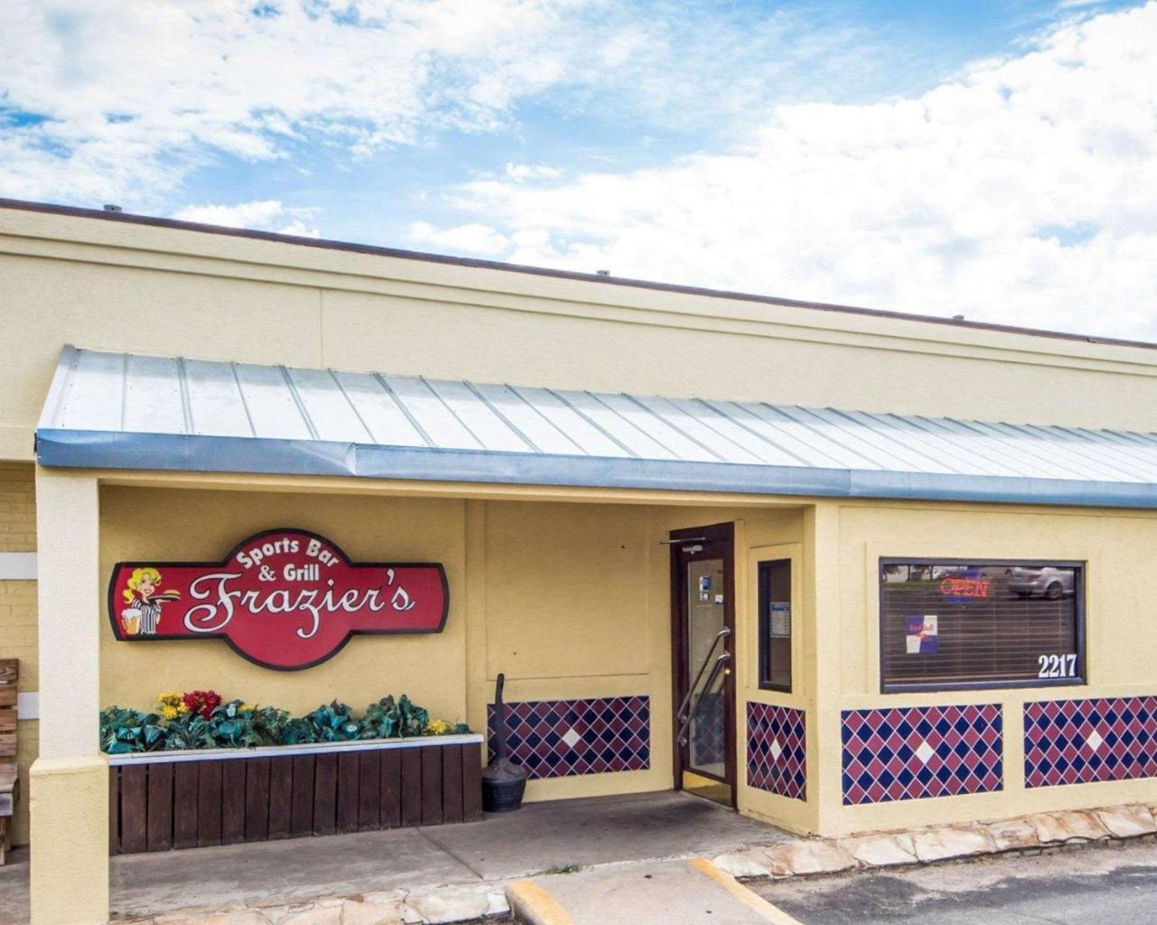 Quality Inn Ponca City Route 77 Exterior photo