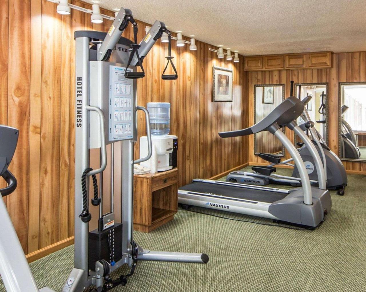 Quality Inn Ponca City Route 77 Exterior photo