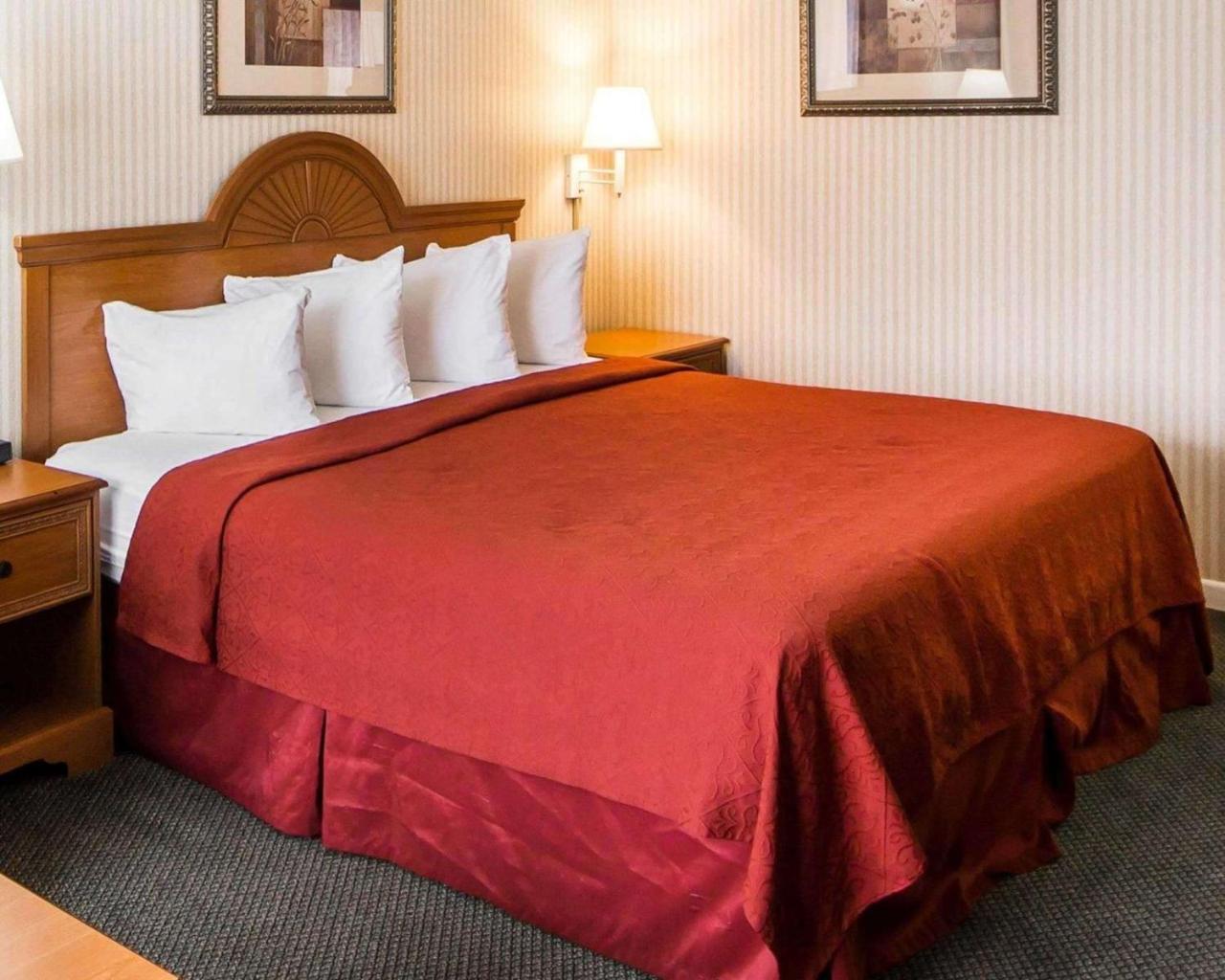 Quality Inn Ponca City Route 77 Exterior photo