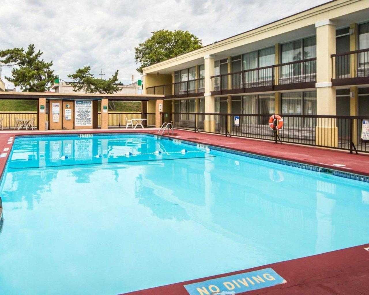 Quality Inn Ponca City Route 77 Exterior photo