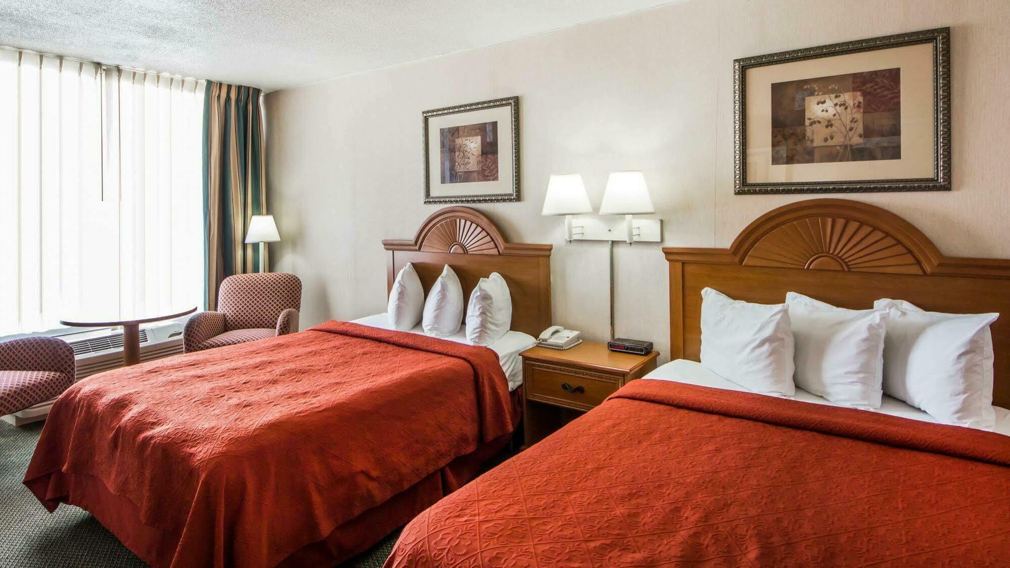 Quality Inn Ponca City Route 77 Exterior photo