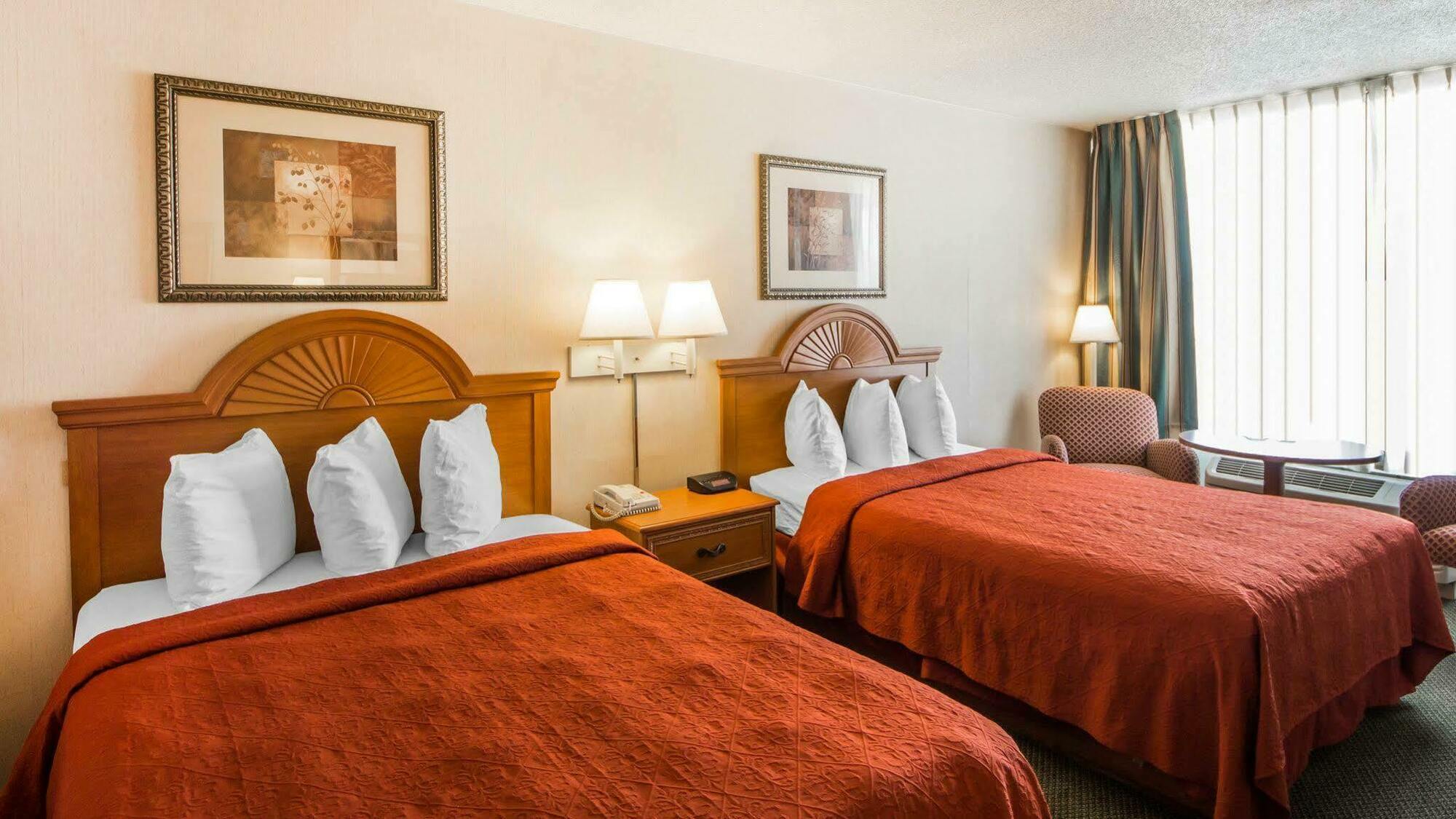 Quality Inn Ponca City Route 77 Exterior photo